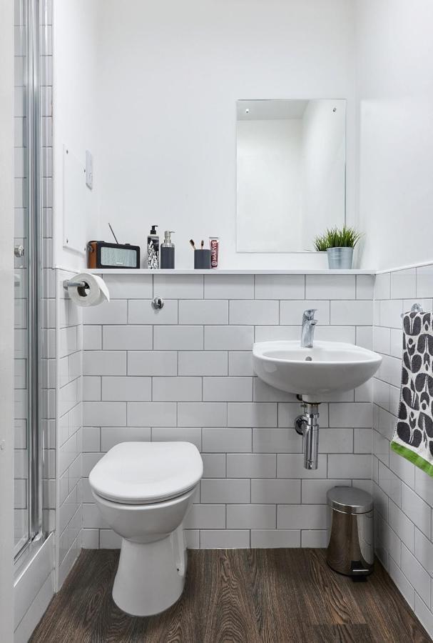 Charming For Students Only, - Sk Apartment Leicester